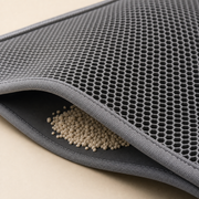 Close-up of the LitterLock double-layer honeycomb design